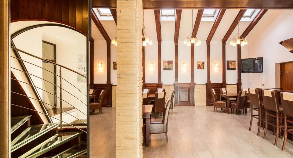 Vila Pinul Si Mesteacanul Hotell Poiana Brasov Exteriör bild